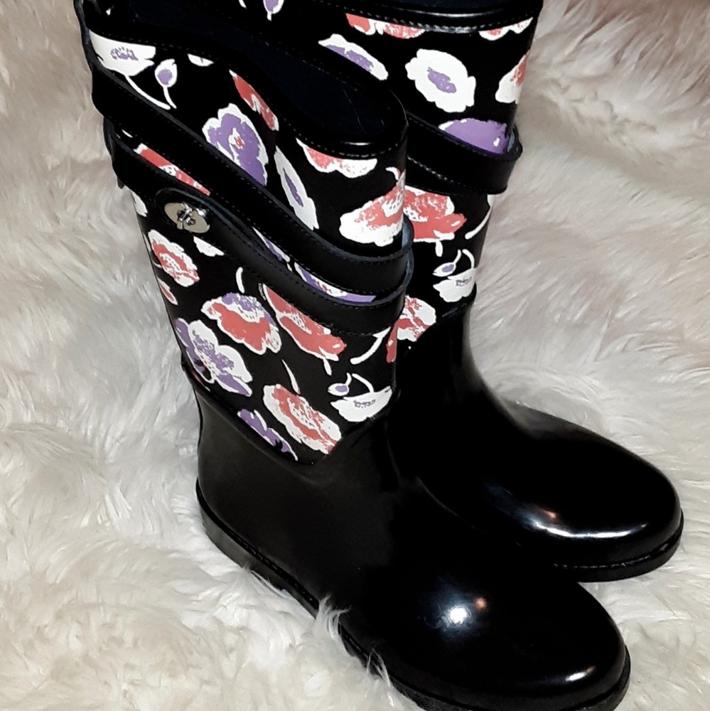 Think Spring Sale! 🌱Think Spring!🌱Coach Boots!🌸 - Picture 2 of 4